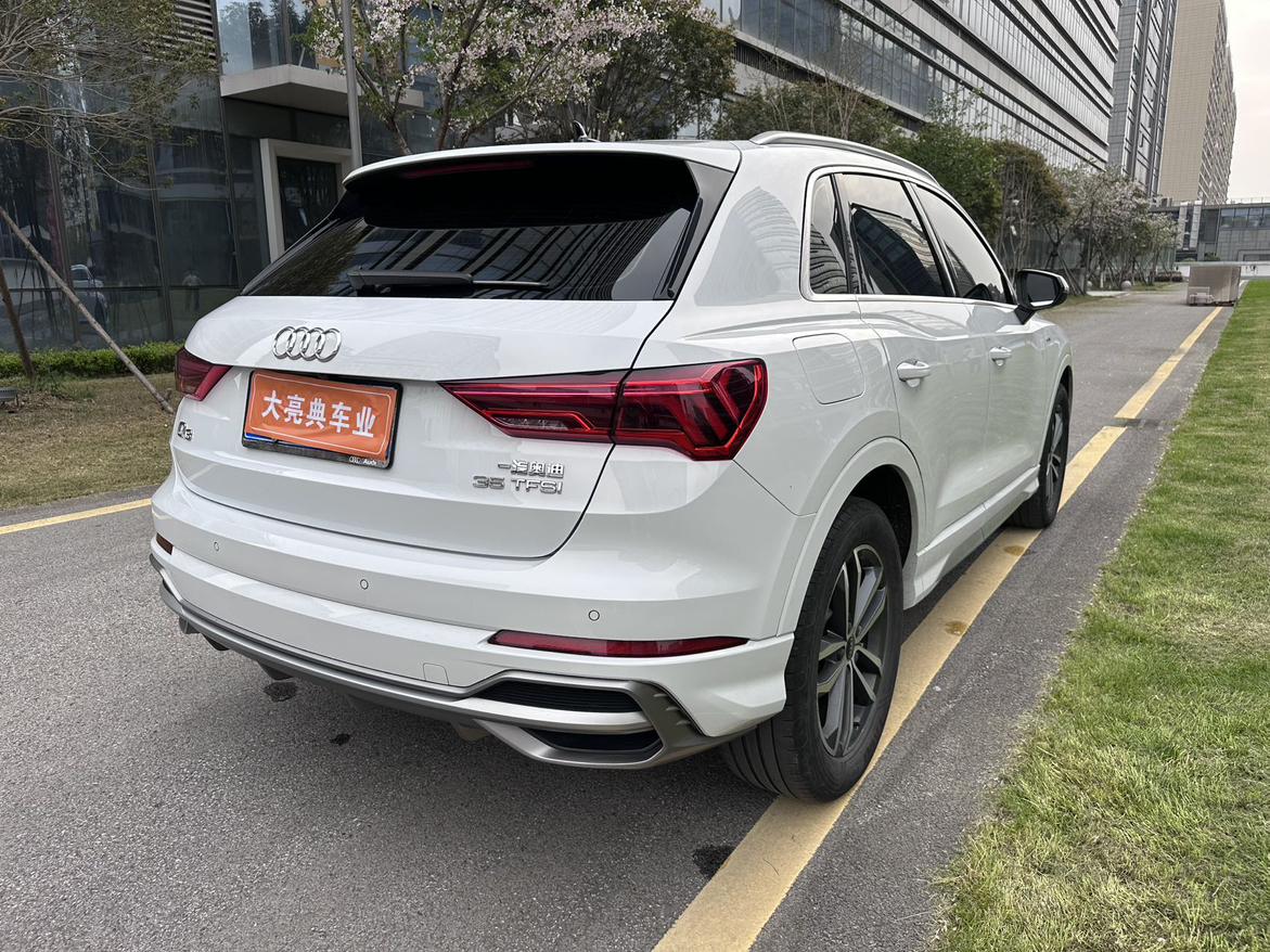 Audi Q3 2022 thumb 5