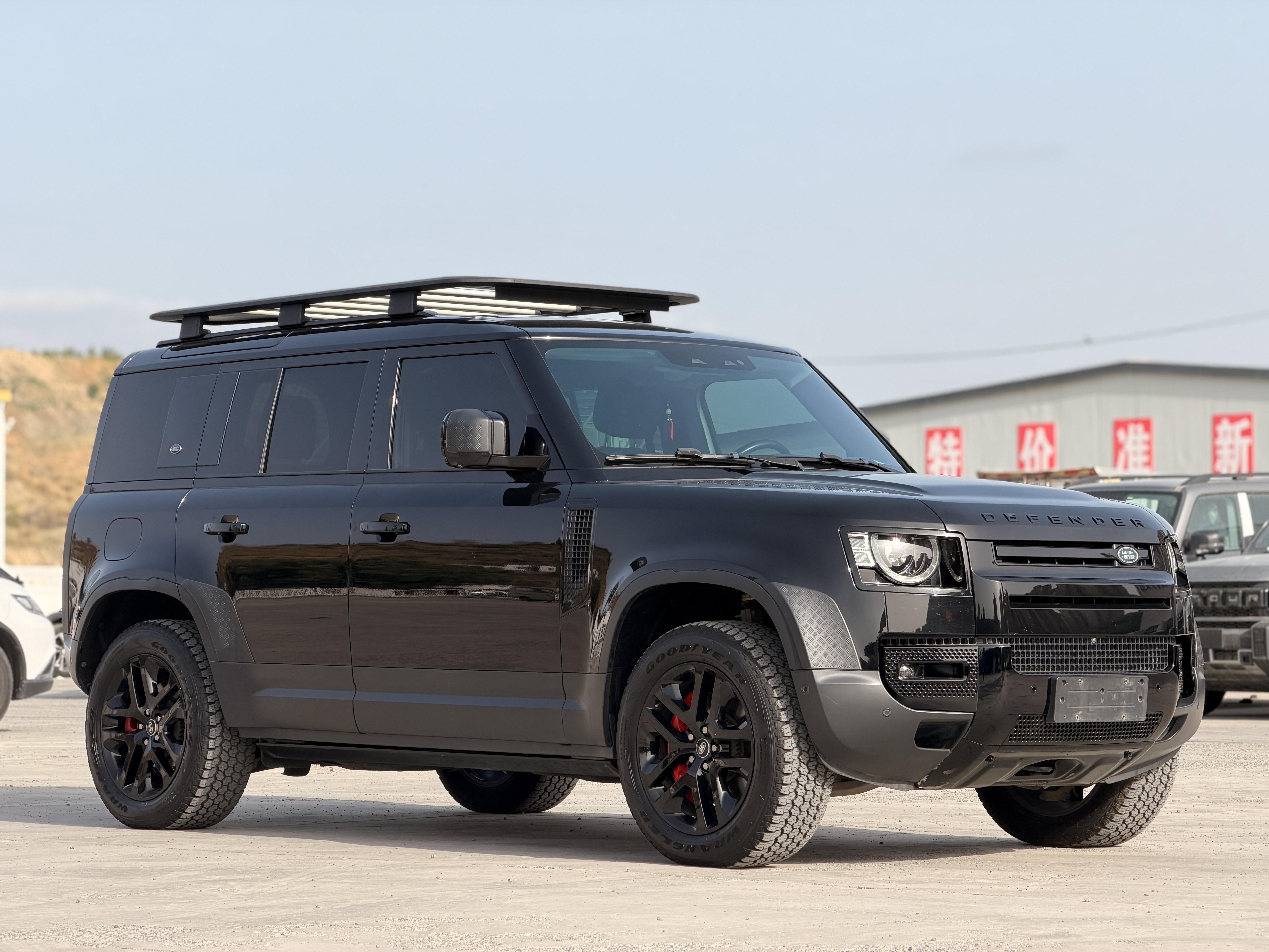 Land Rover Defender 2020 thumb 10