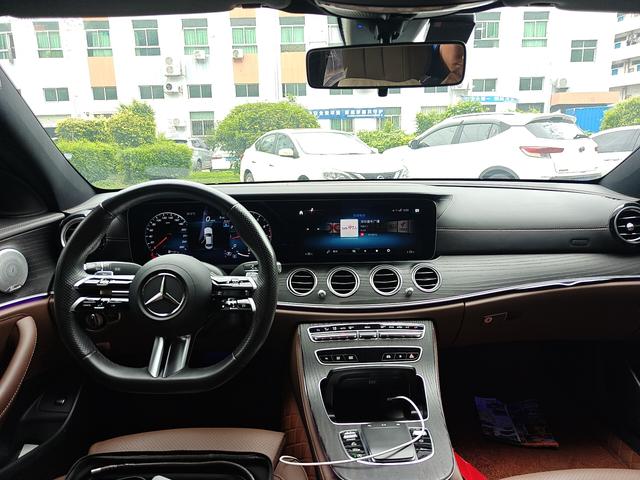 Mercedes-Benz E-Класс 2023 thumb 8