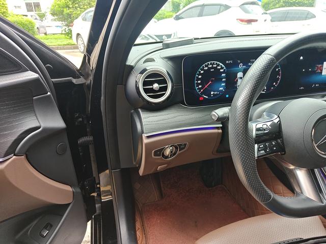 Mercedes-Benz E-Класс 2023 thumb 12