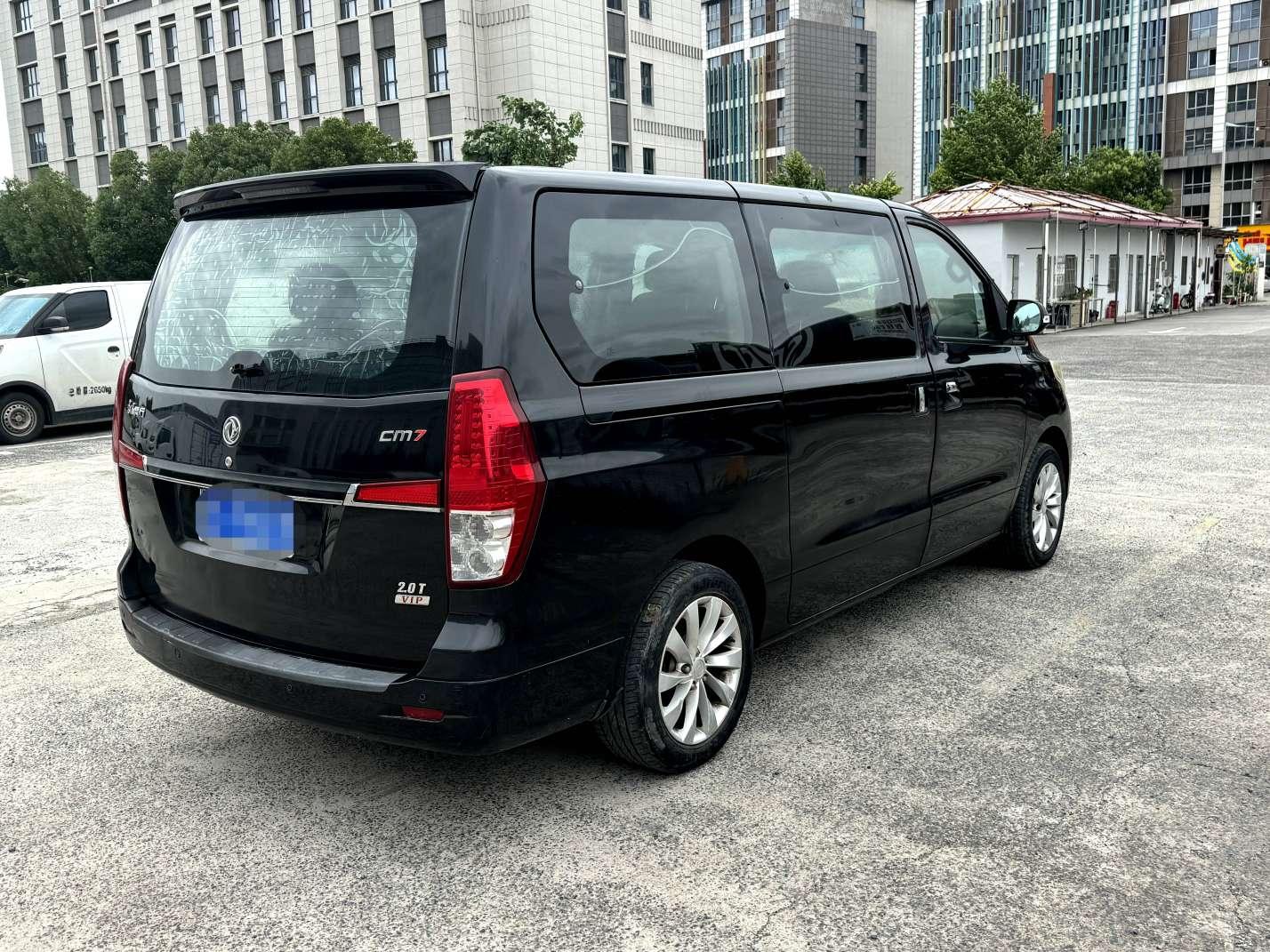 Dongfeng Fengxing M7 2016 thumb 5
