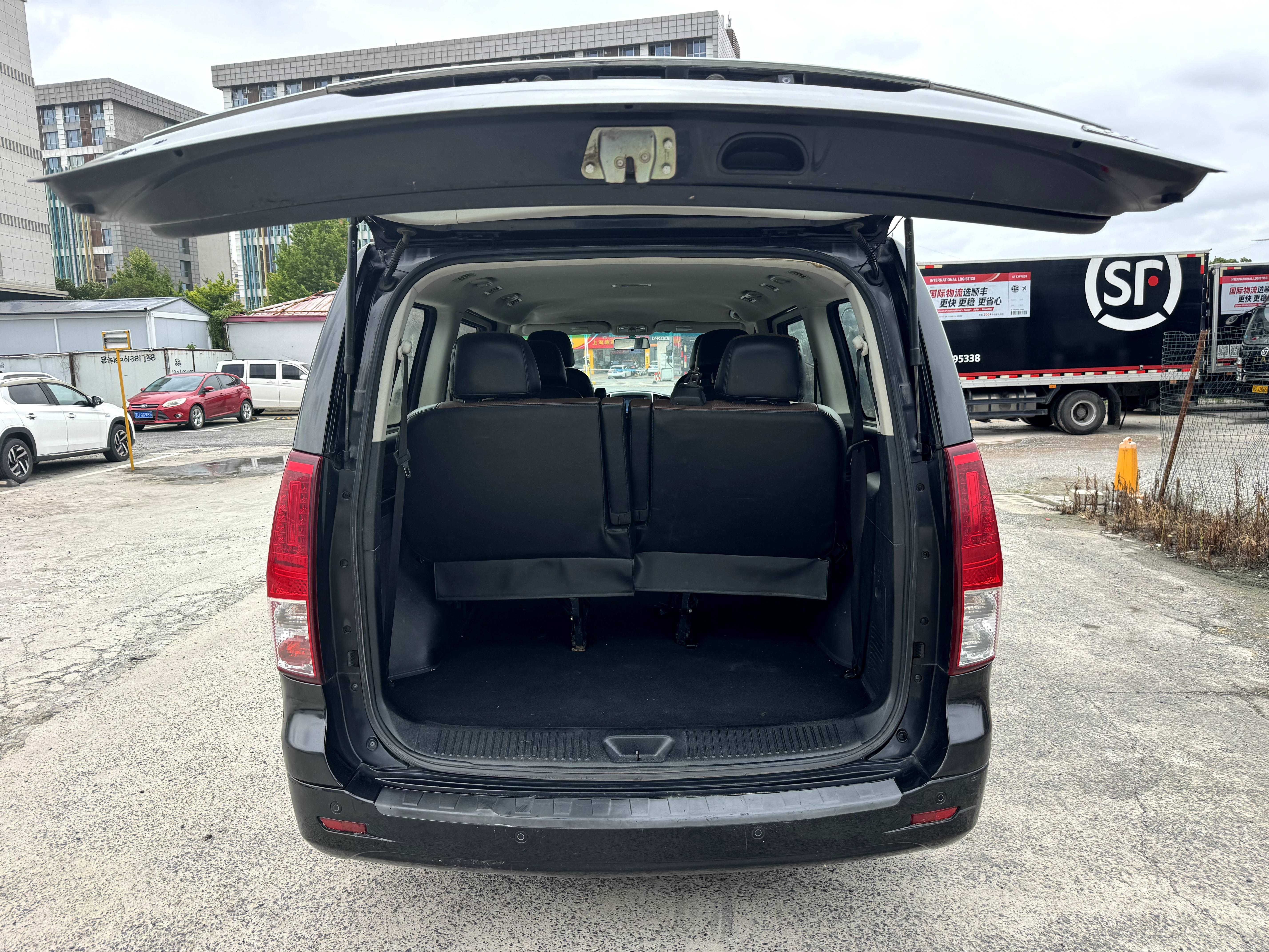 Dongfeng Fengxing M7 2016 thumb 12