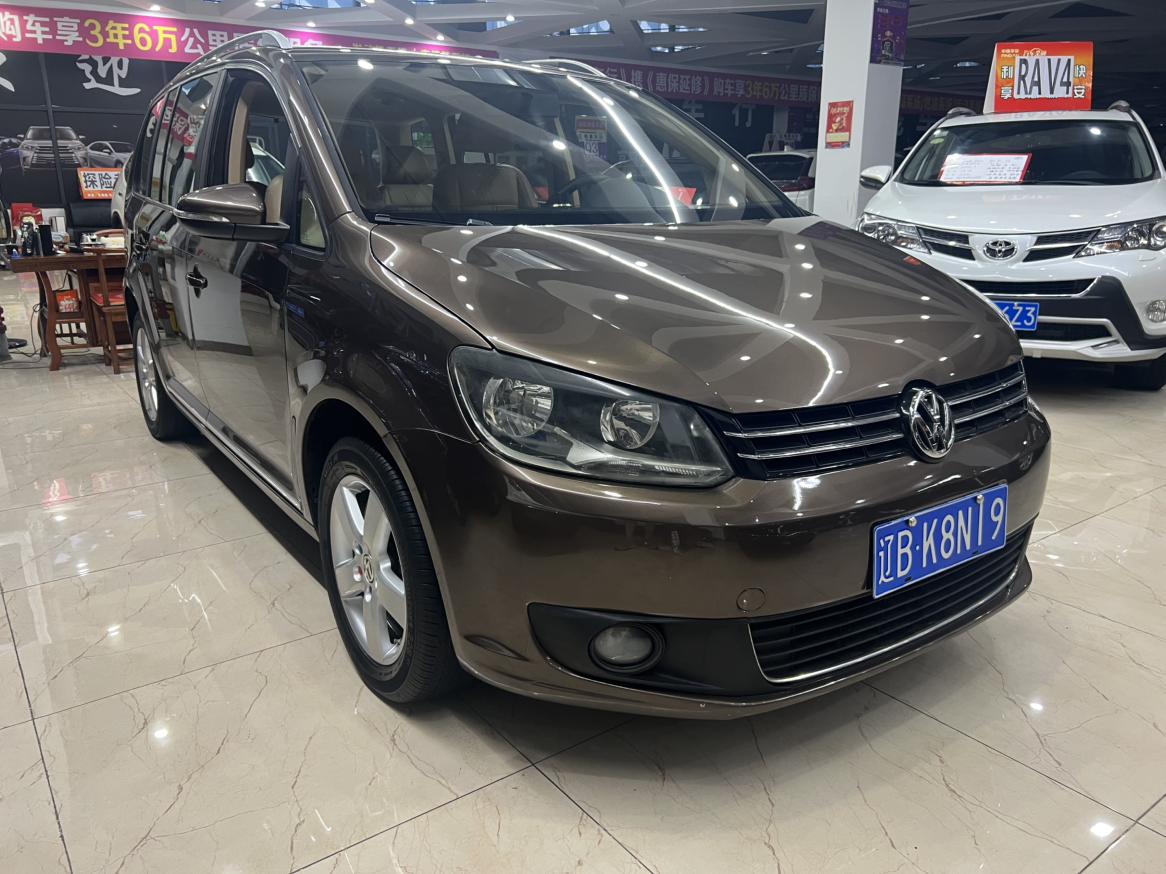 Volkswagen Touran 2011 thumb 11