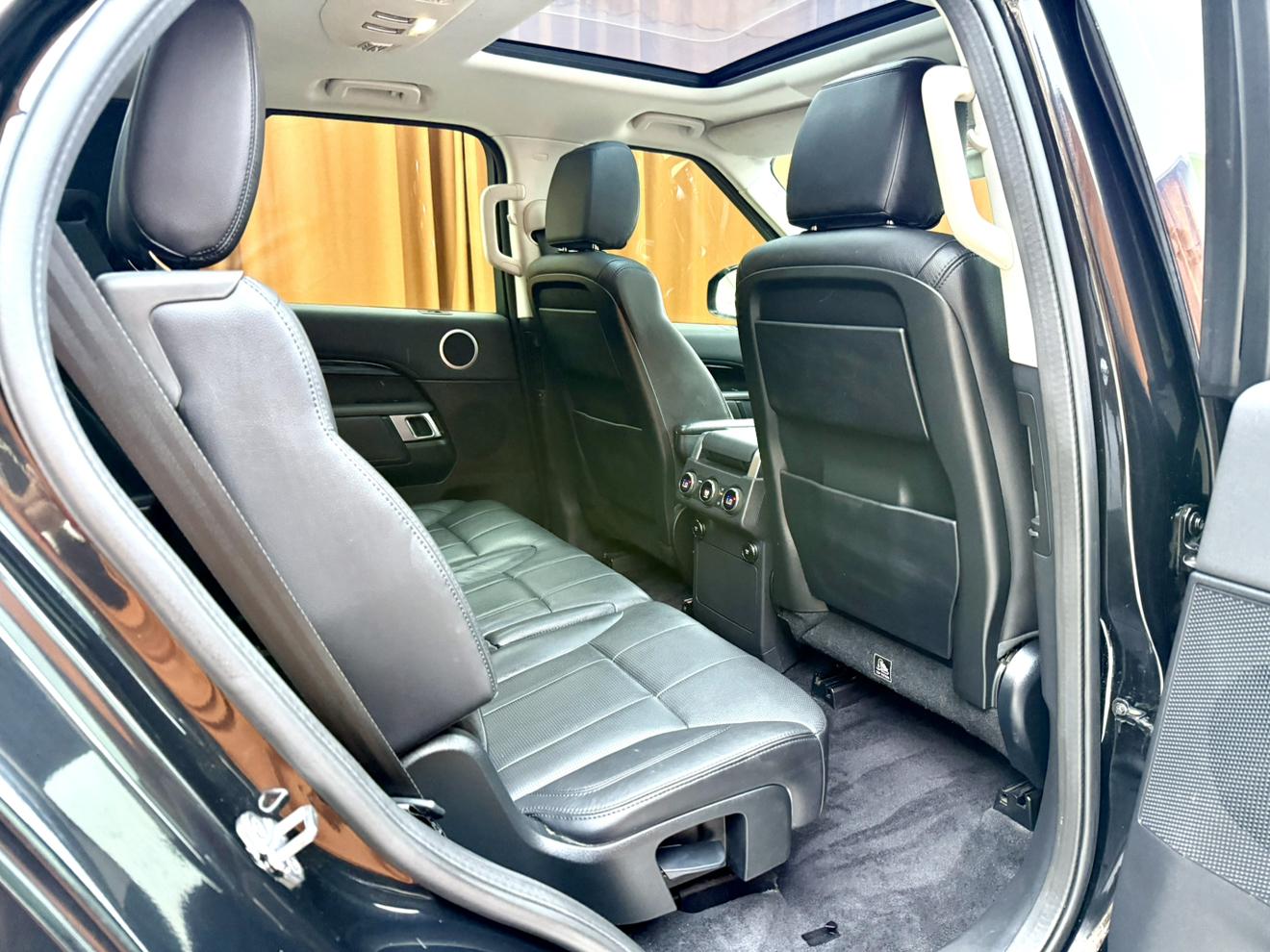 Land Rover Discovery 2020 thumb 7