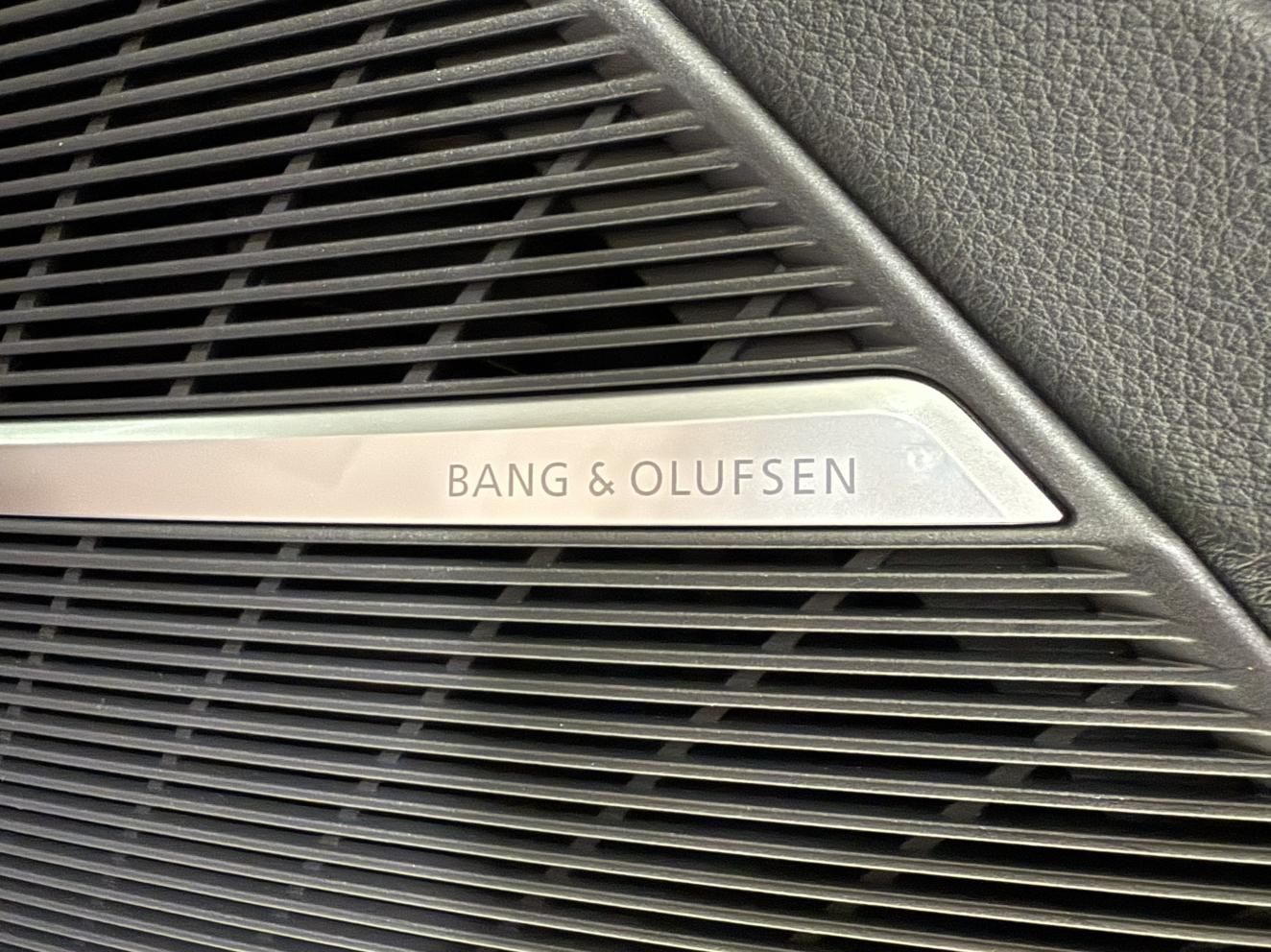 Audi Q7 2025 thumb 11