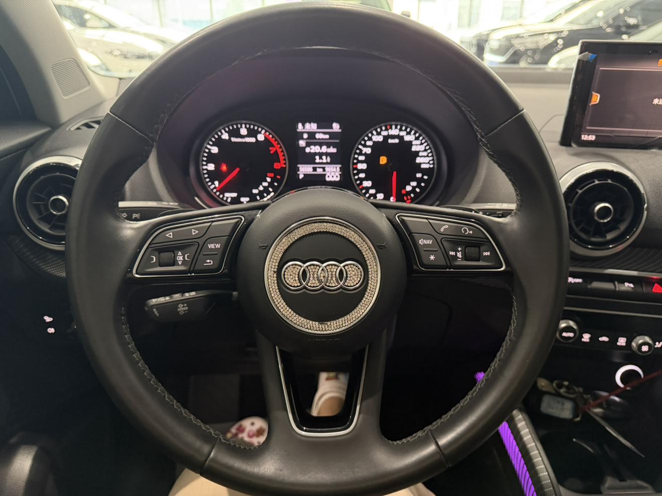 Audi Q2 2022 thumb 11