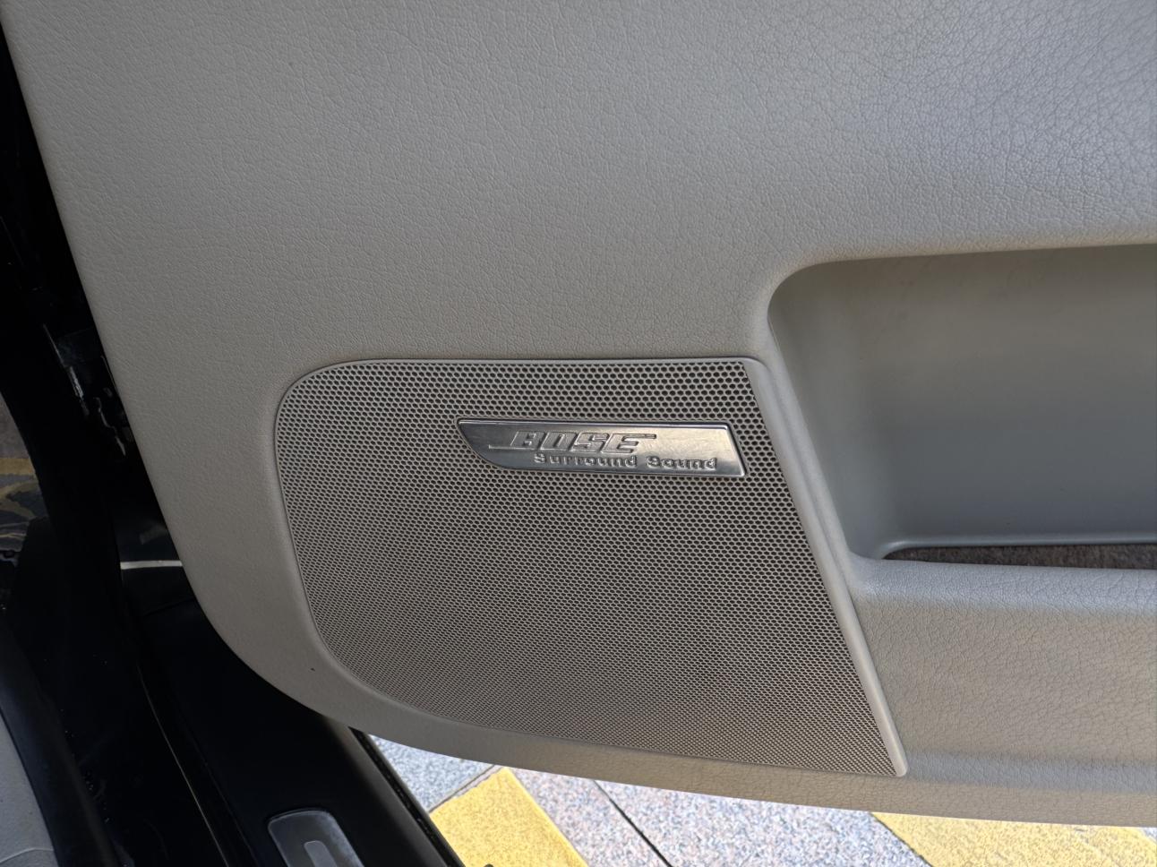 Audi A6 2010 thumb 8