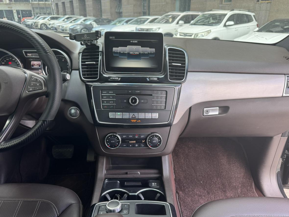 Mercedes-Benz GLE 2015 thumb 10