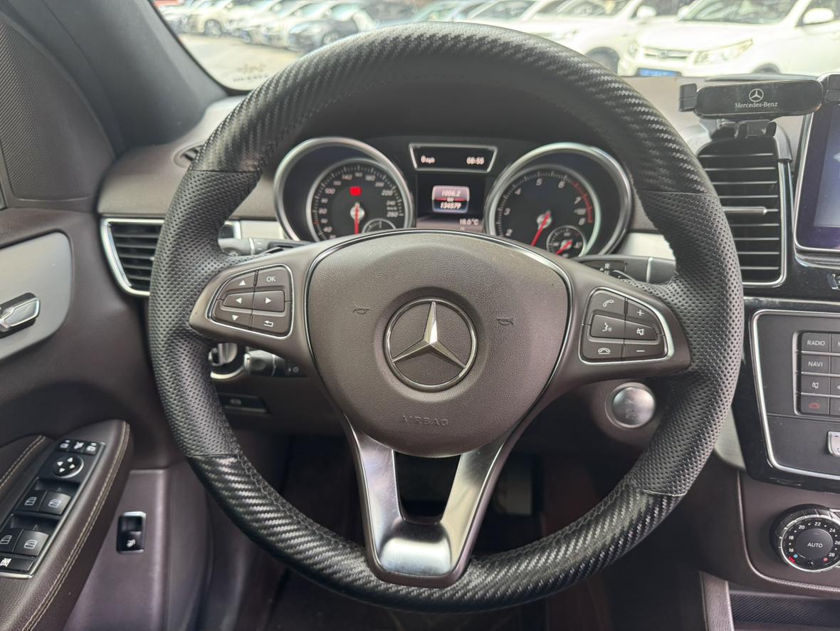 Mercedes-Benz GLE 2015 thumb 11