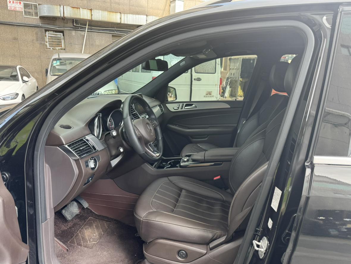Mercedes-Benz GLE 2015 thumb 12