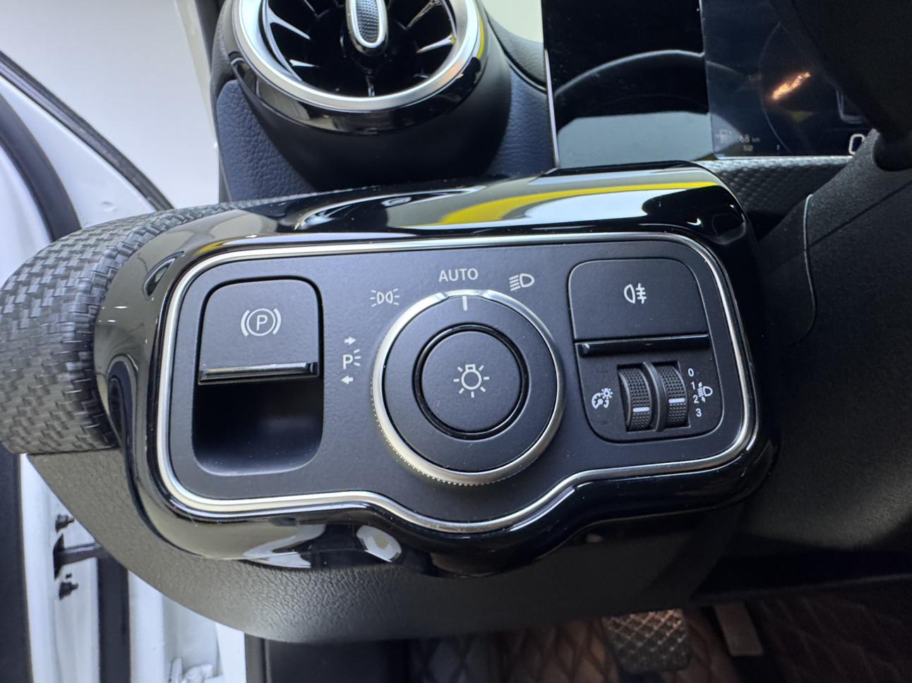 Mercedes-Benz A-Класс 2022 thumb 10