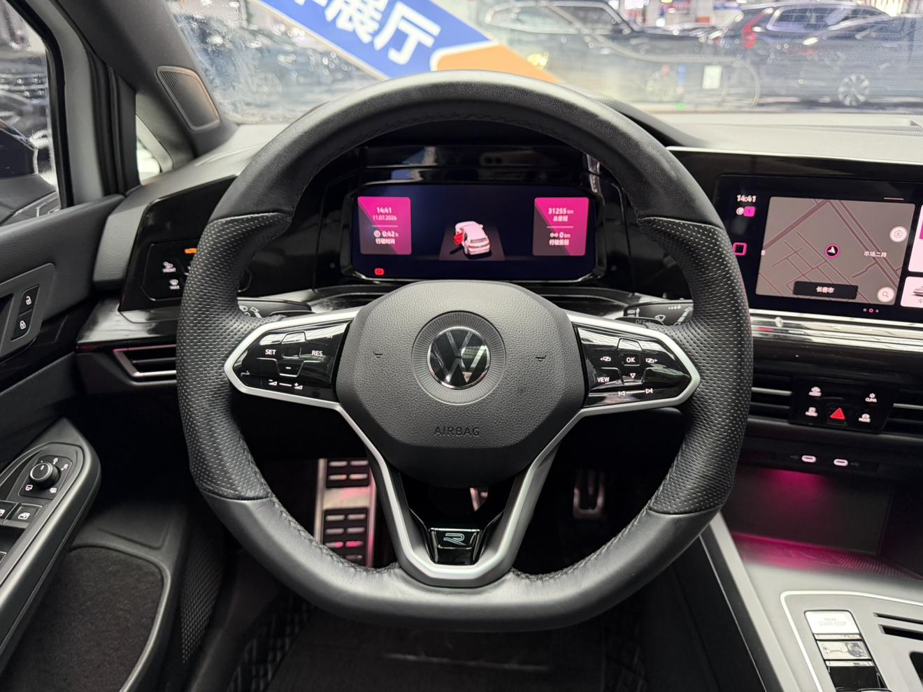 Volkswagen Golf Sportsvan 2023 thumb 12