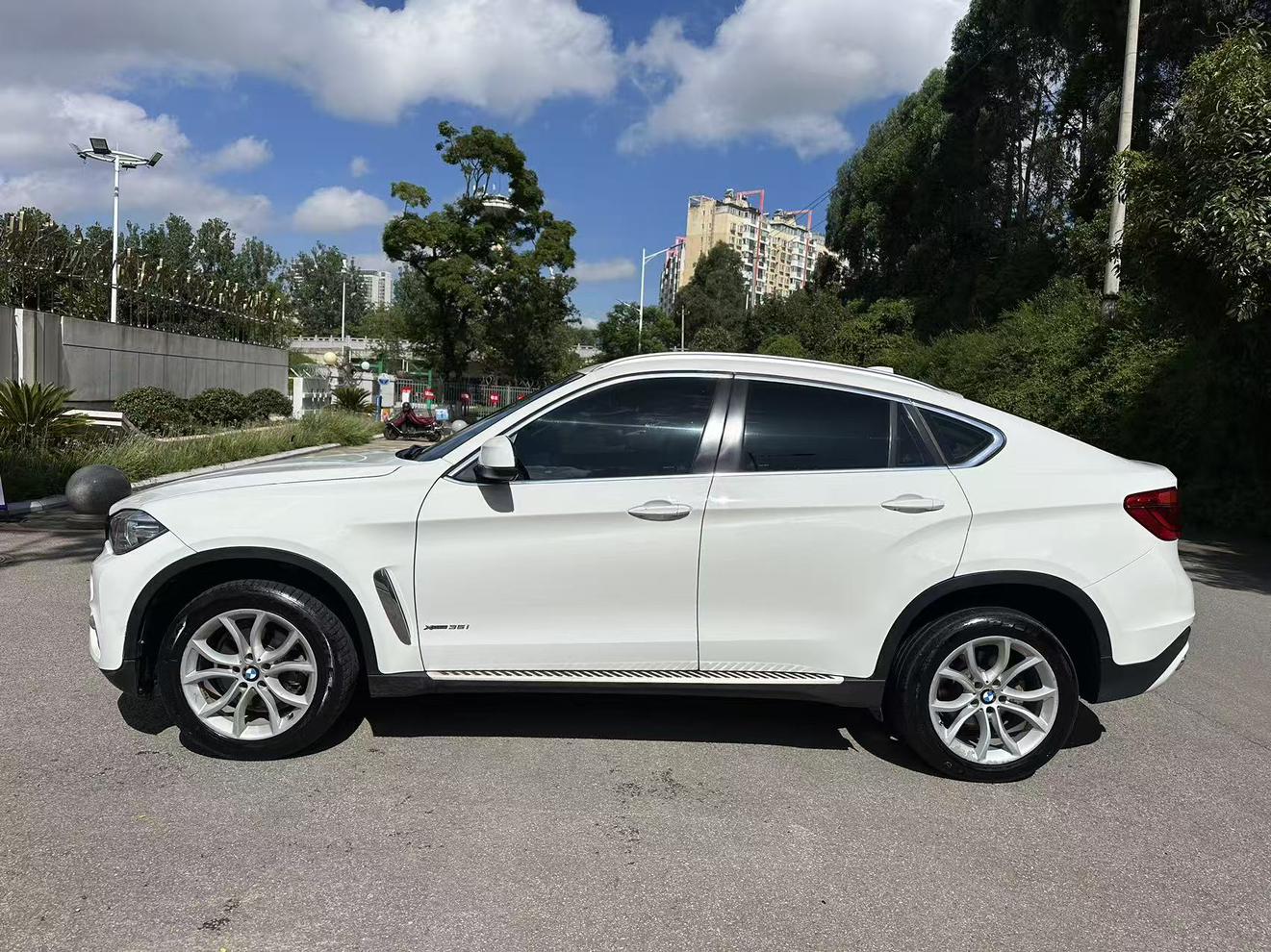 BMW X6 2015 thumb 2