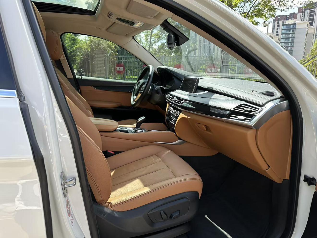 BMW X6 2015 thumb 7