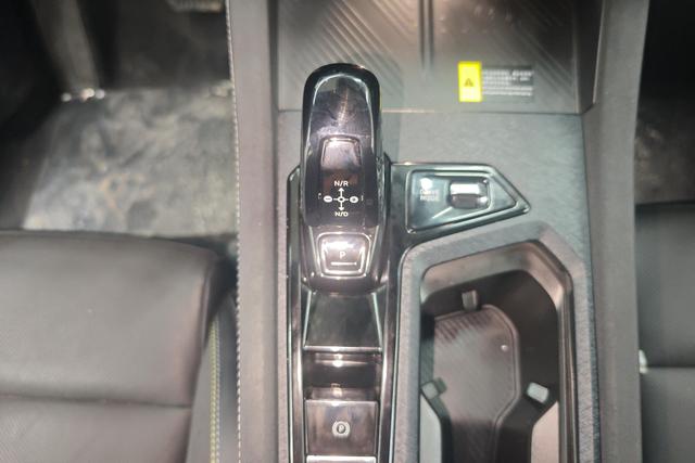 Lynk & Co 03 2023 thumb 6