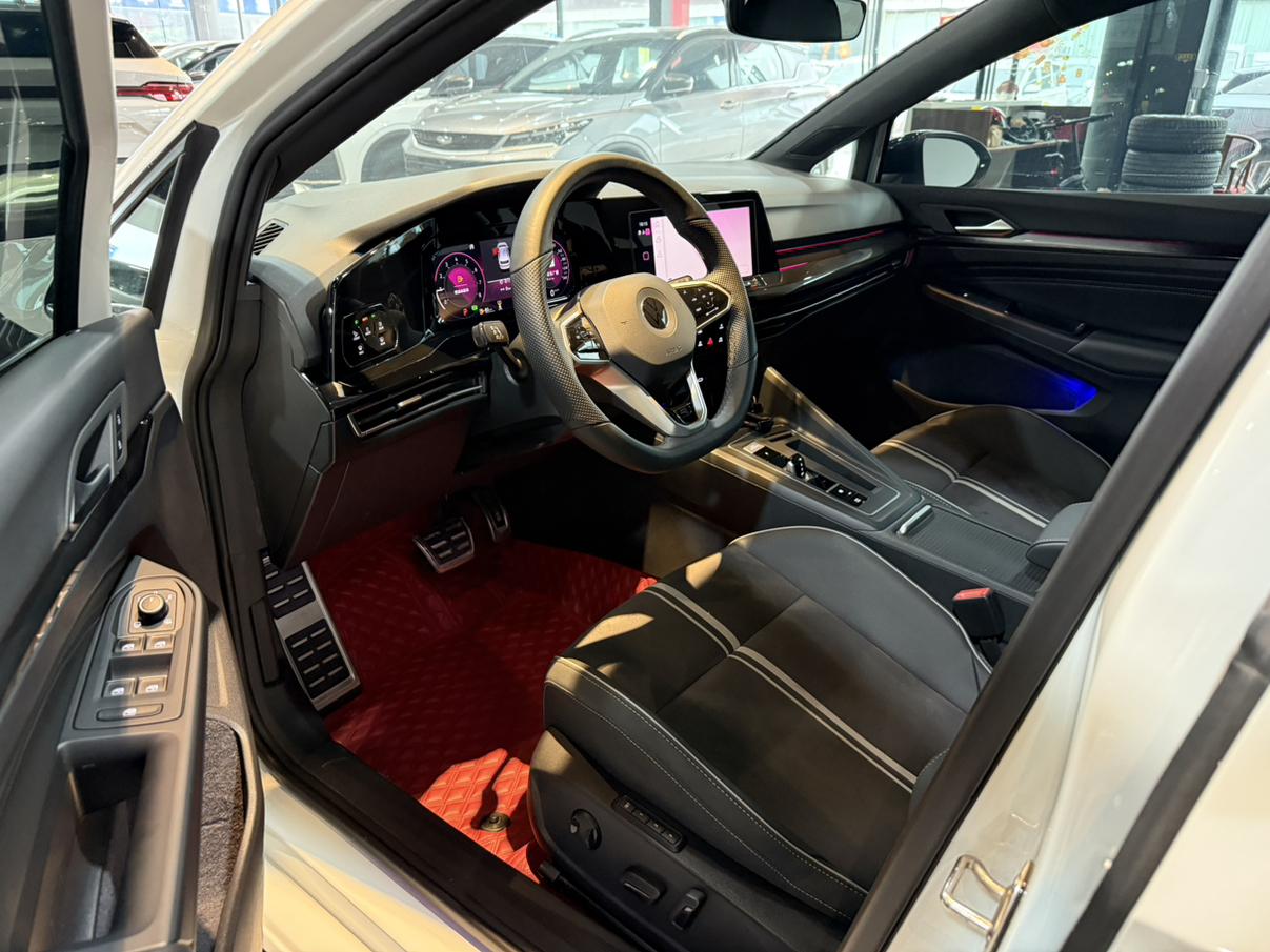 Volkswagen Golf Sportsvan 2023 thumb 11