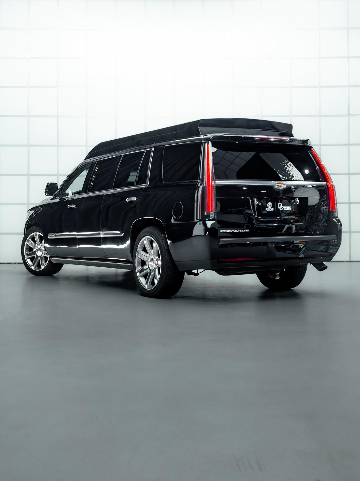 Cadillac Escalade 2016 thumb 3
