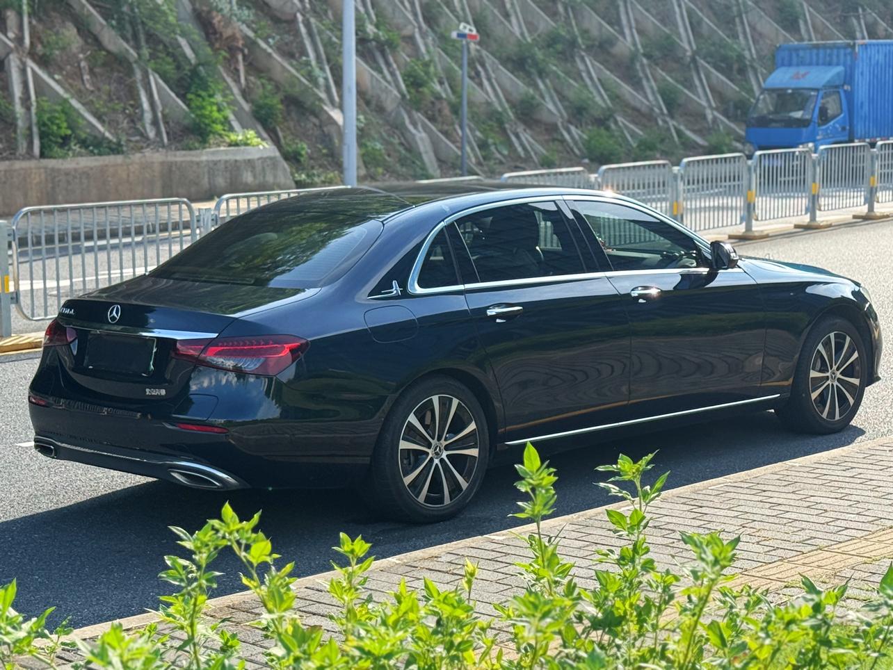 Mercedes-Benz E-Класс 2023 thumb 4