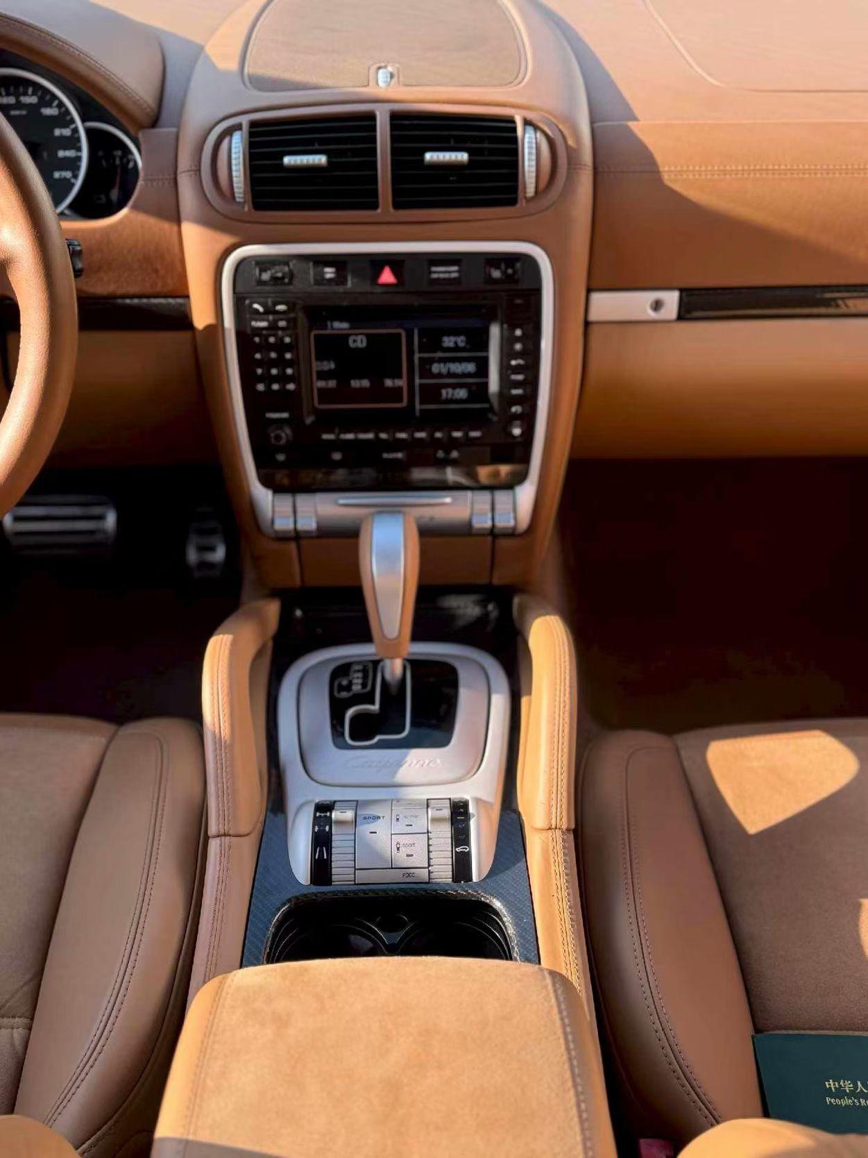 Porsche Cayenne 2008 thumb 5