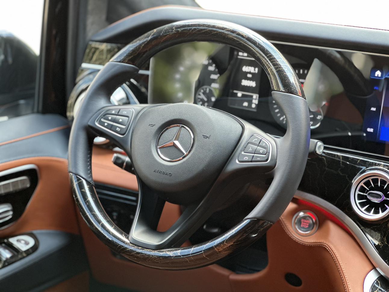Mercedes-Benz Wei Ting 2023 thumb 9