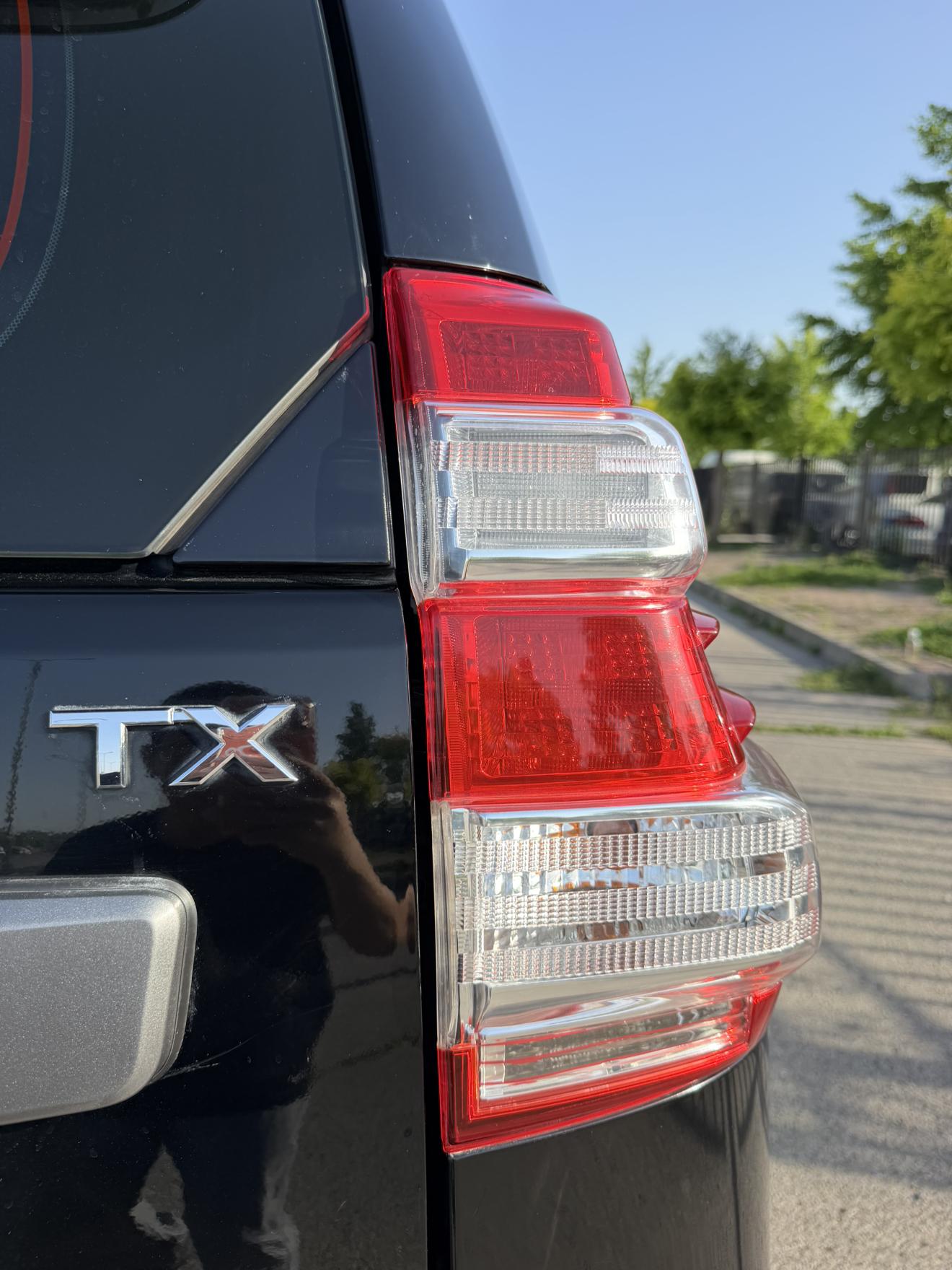 Toyota Land Cruiser Prado 2014 thumb 9
