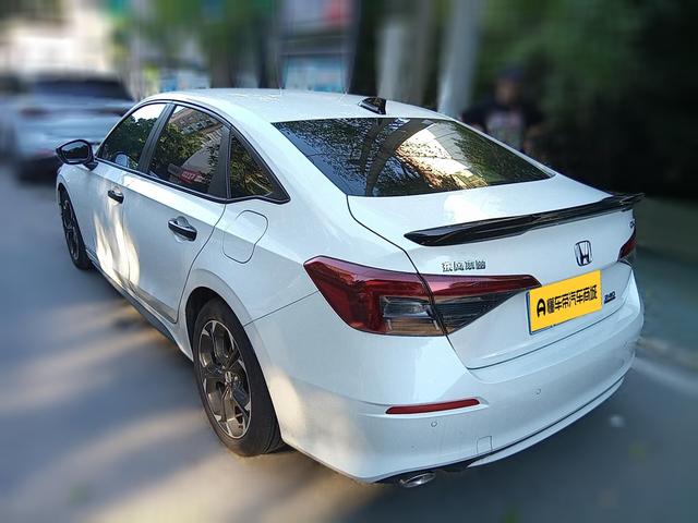 Honda Civic Ferio 2025 thumb 4