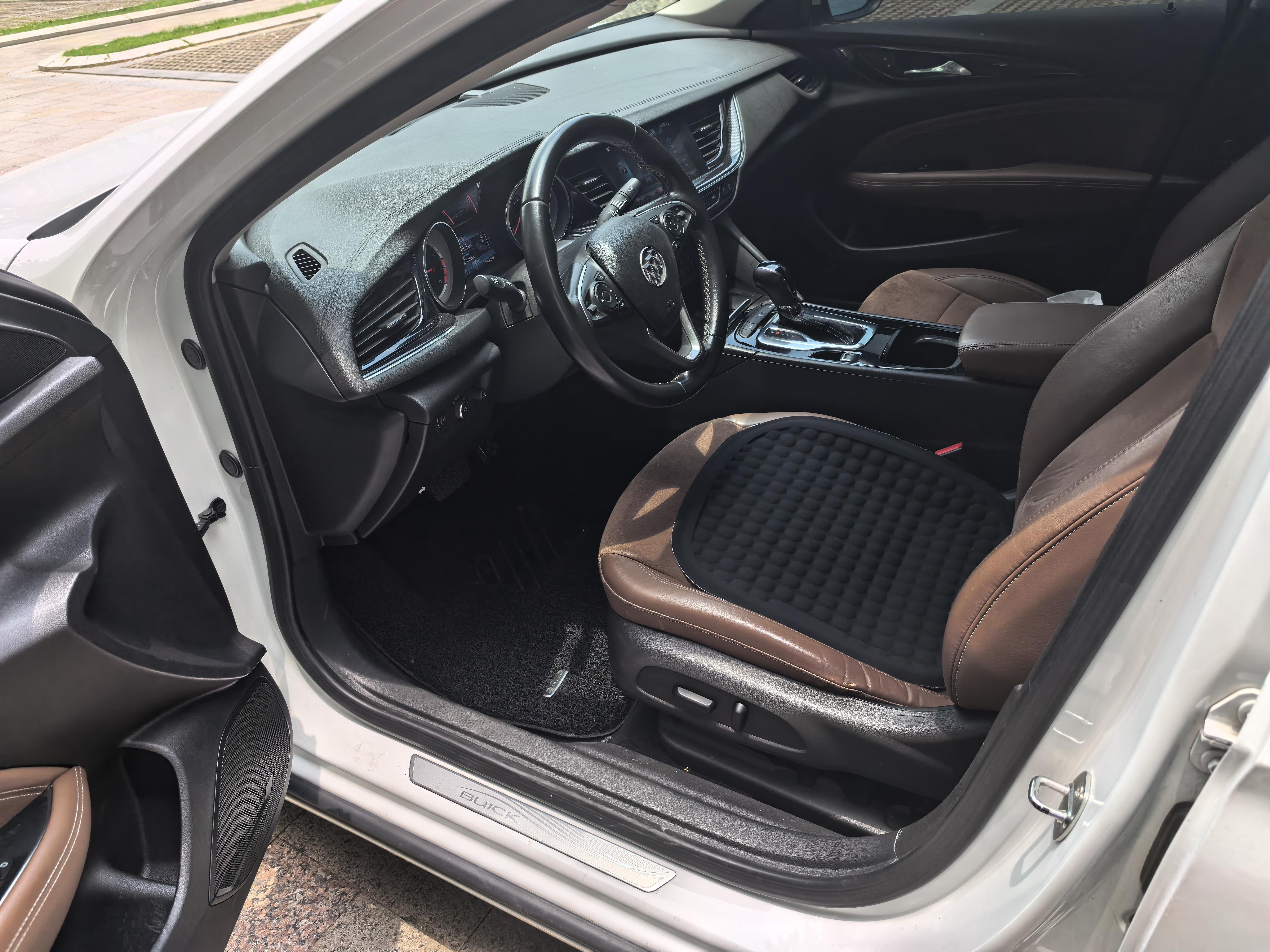 Buick Regal 2017 thumb 11