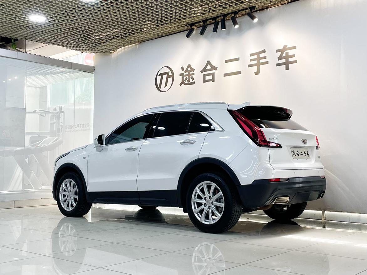 Cadillac XT4 2020 thumb 2