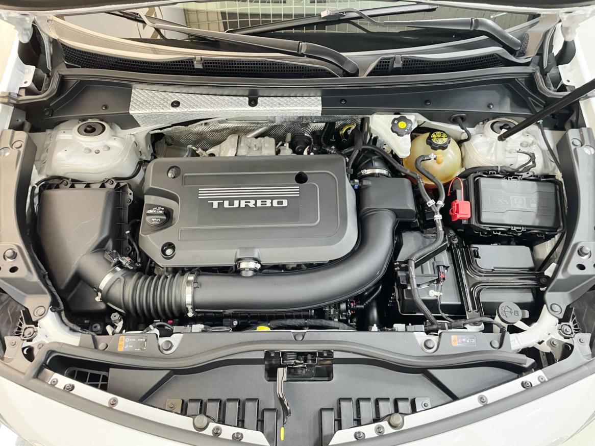 Cadillac XT4 2020 thumb 6