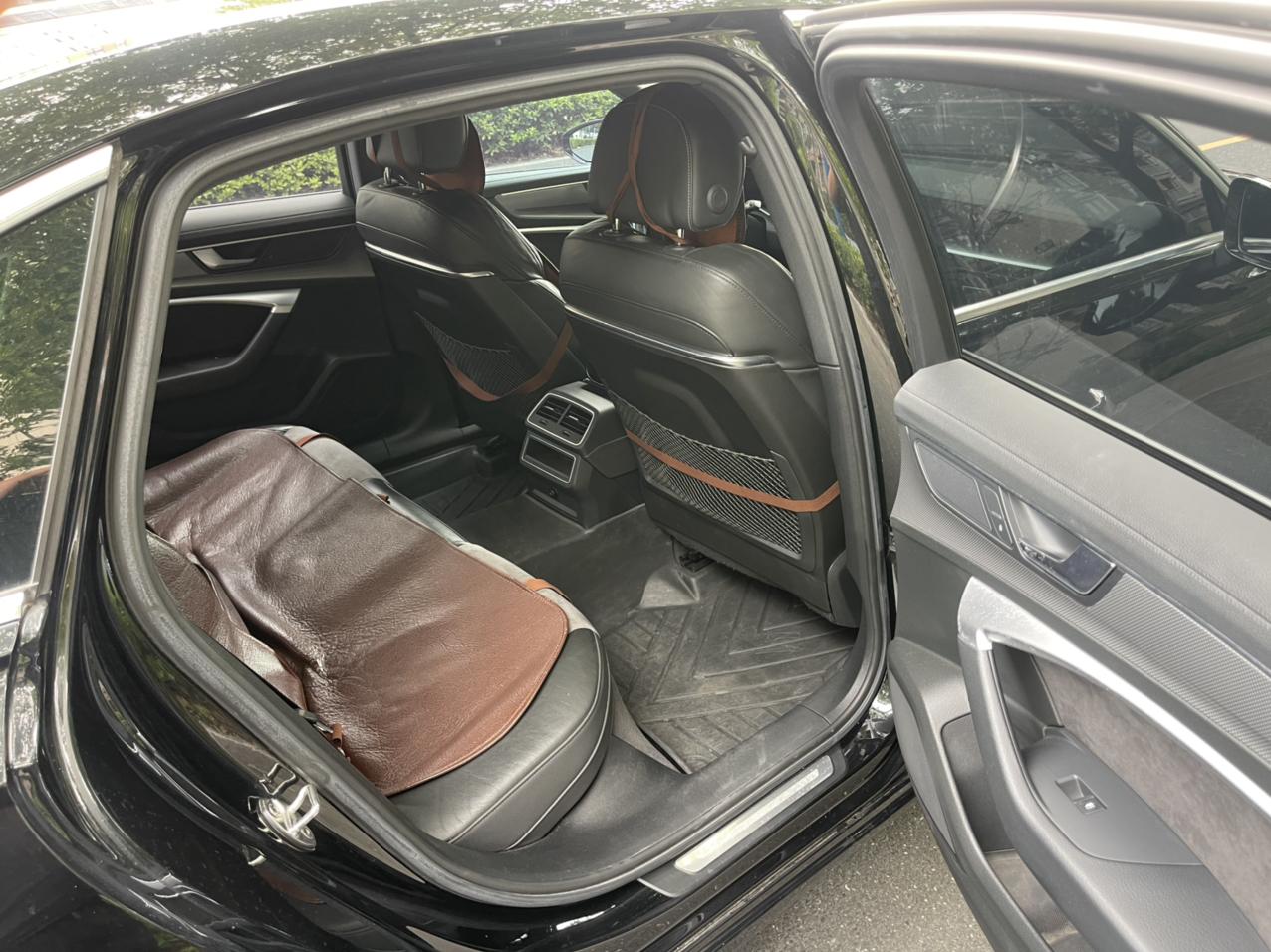 Audi A6 2019 thumb 7