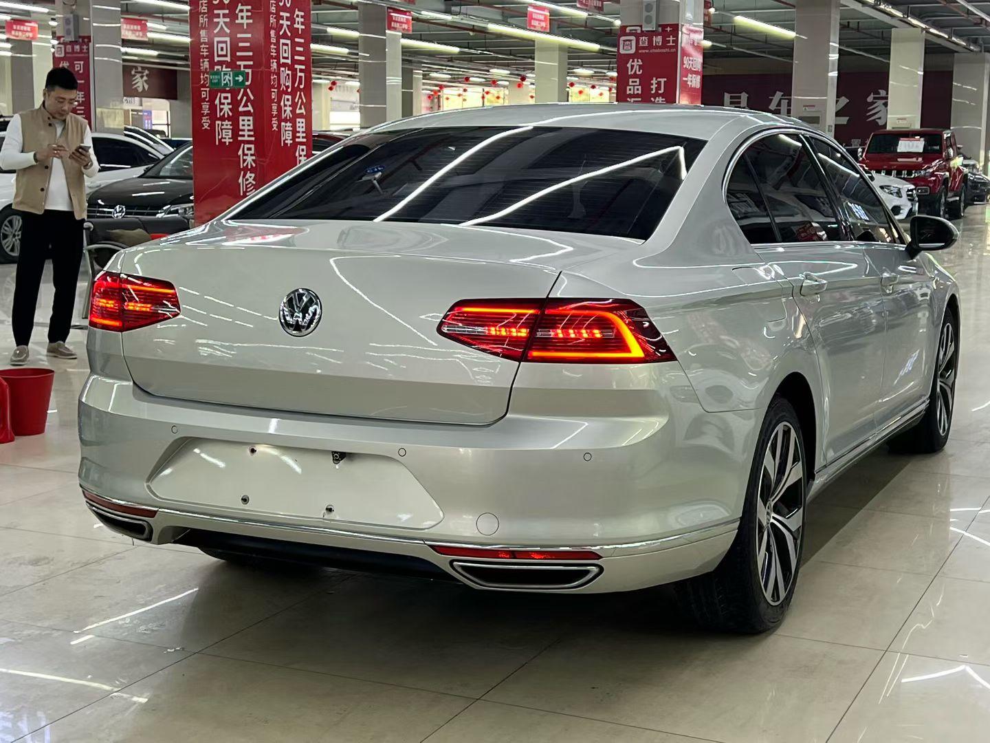 Volkswagen Magotan 2018 thumb 4