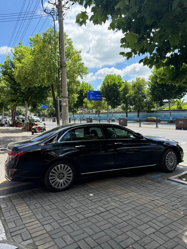 Mercedes-Benz E-Класс 2023 thumb 5