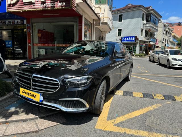Mercedes-Benz E-Класс 2023 thumb 8