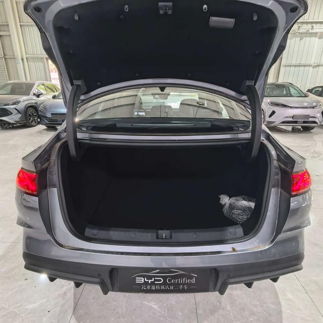 BYD Qin L DM 2025 thumb 9