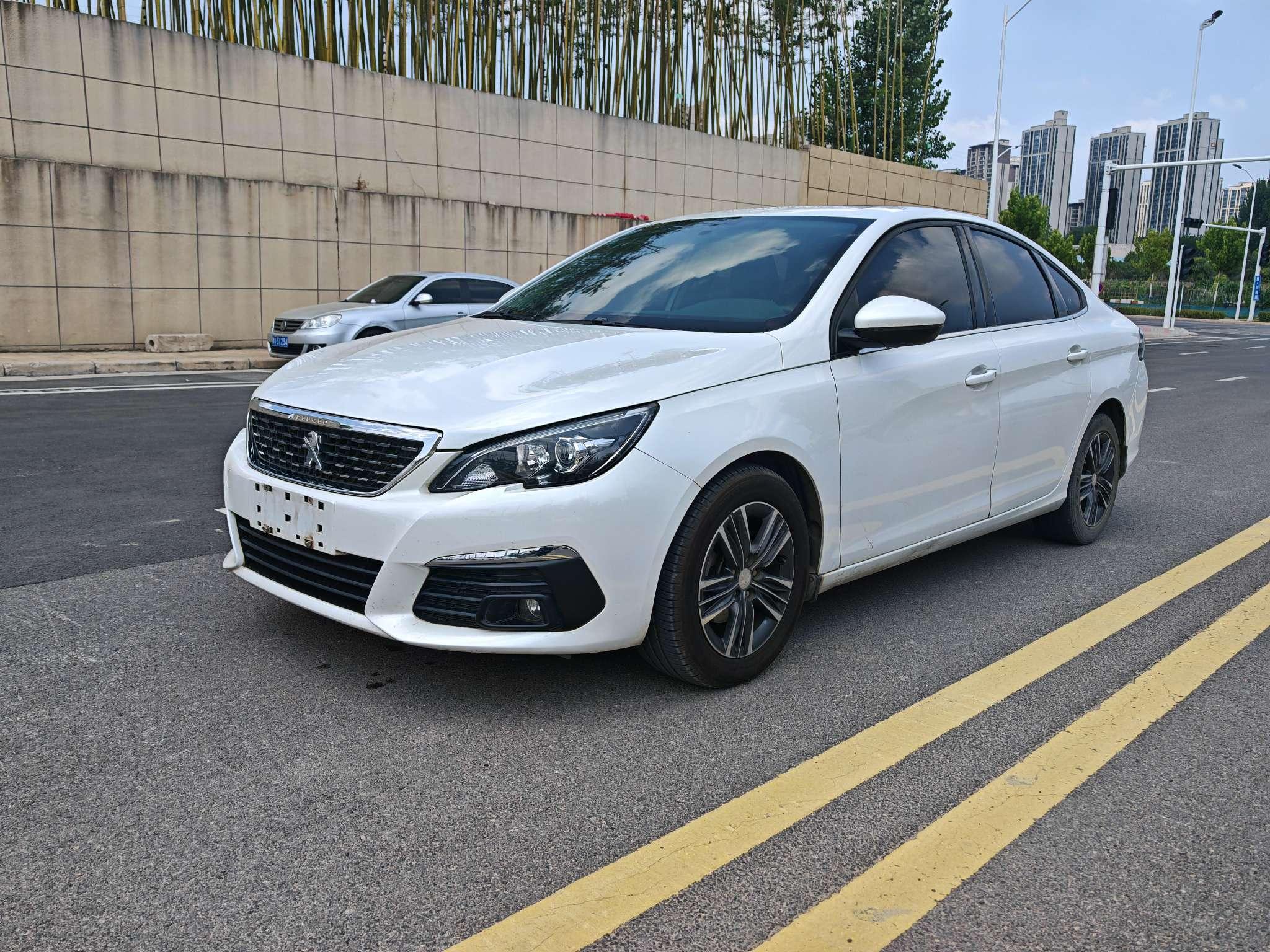 Peugeot 308 2019 thumb 9