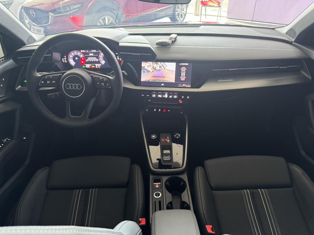 Audi A3 2023 thumb 4