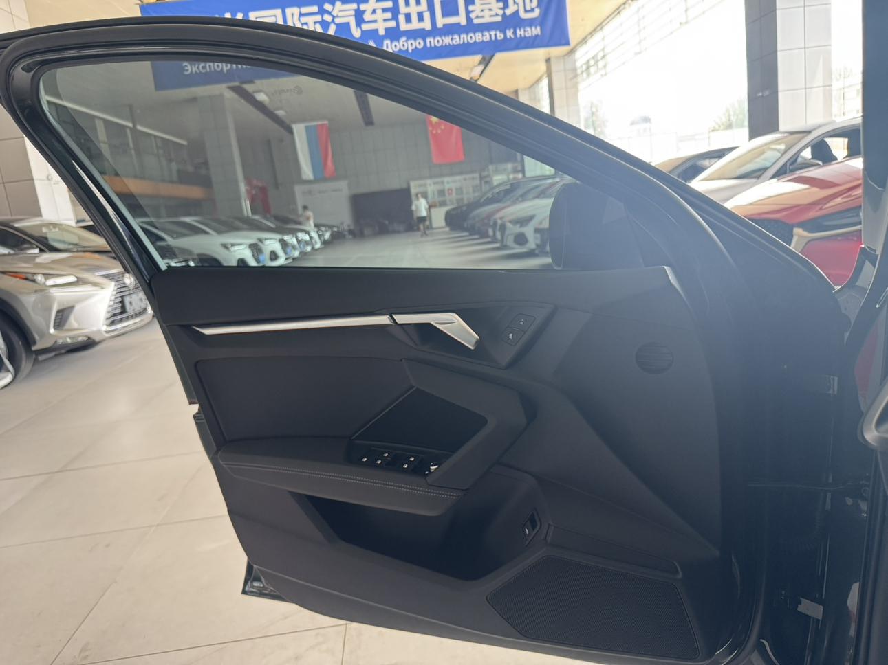 Audi A3 2023 thumb 12