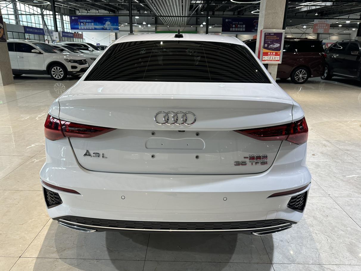 Audi A3 2023 thumb 3