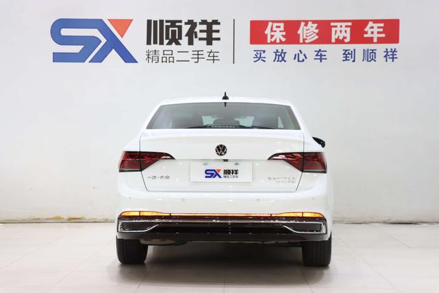 Volkswagen Sagitar 2023 thumb 3