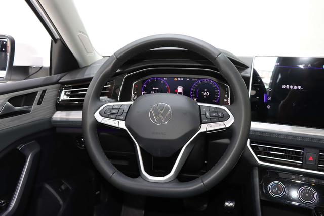 Volkswagen Sagitar 2023 thumb 12