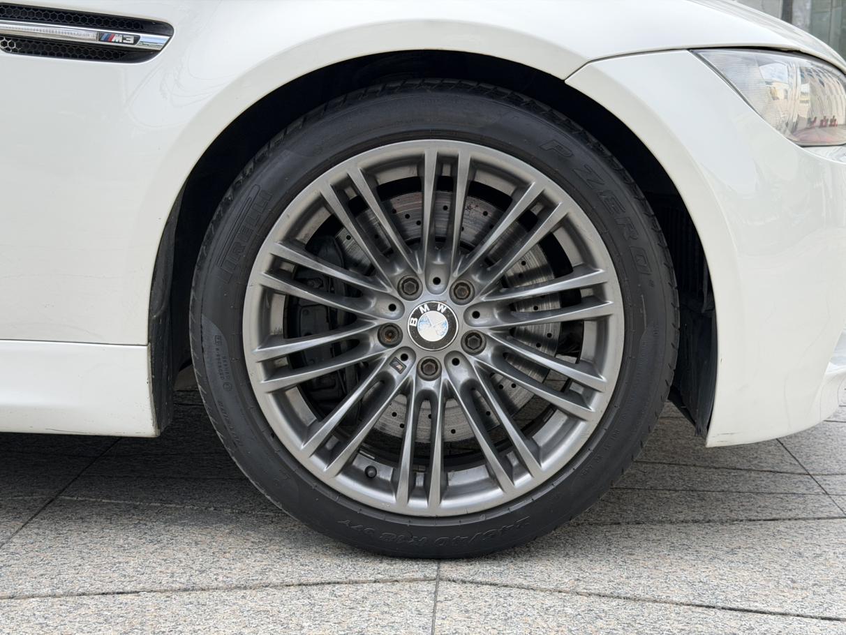 BMW M3 2009 thumb 4