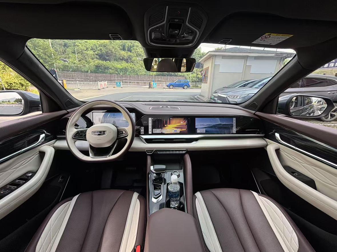 Geely Xingyue L 2021 thumb 3