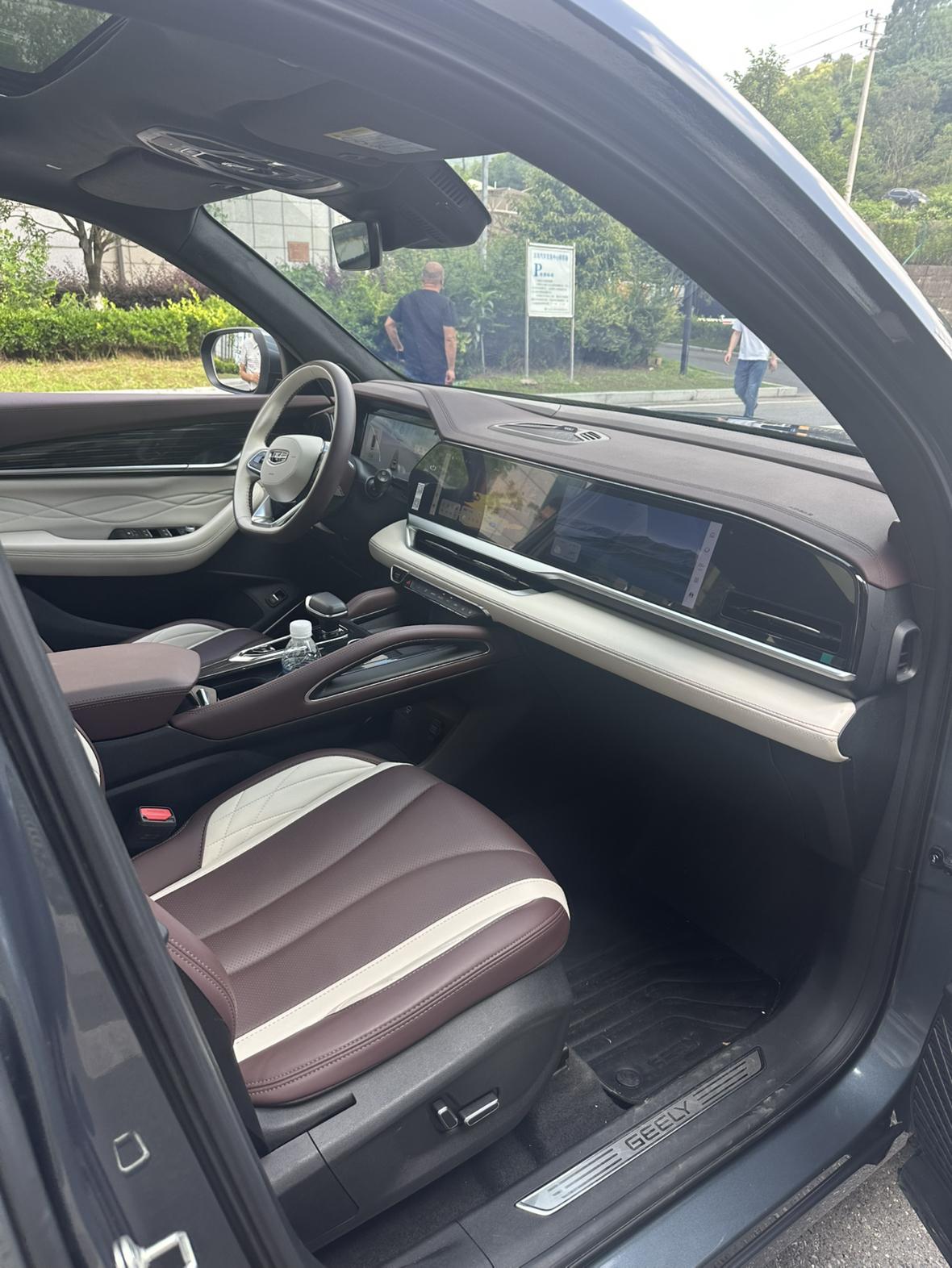 Geely Xingyue L 2021 thumb 5