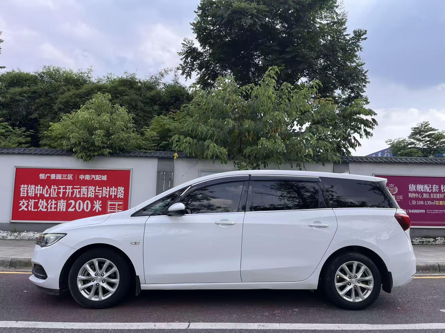 Buick GL6 2019 thumb 2