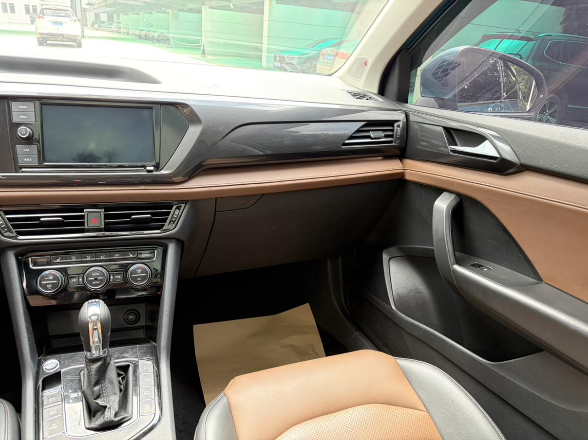 Volkswagen Tharu 2019 thumb 7