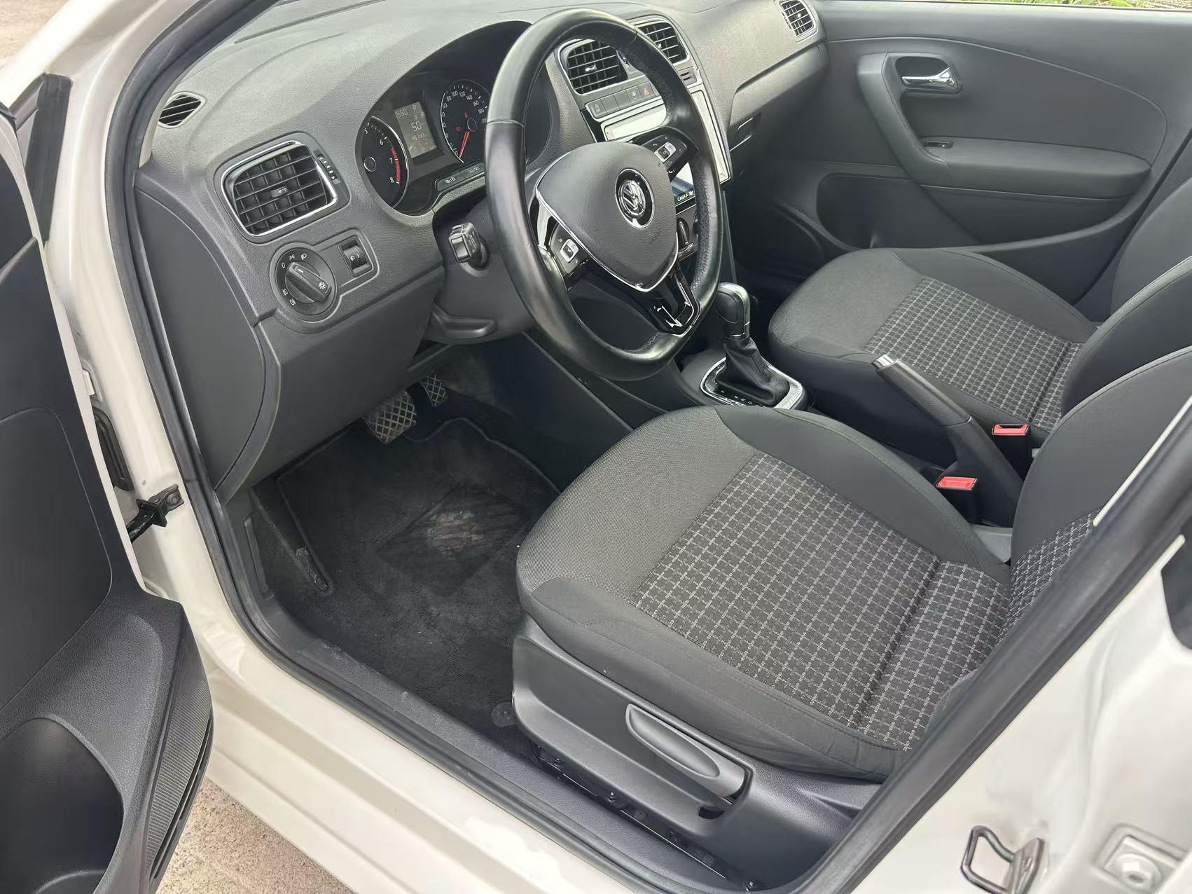 Volkswagen Polo 2018 thumb 9