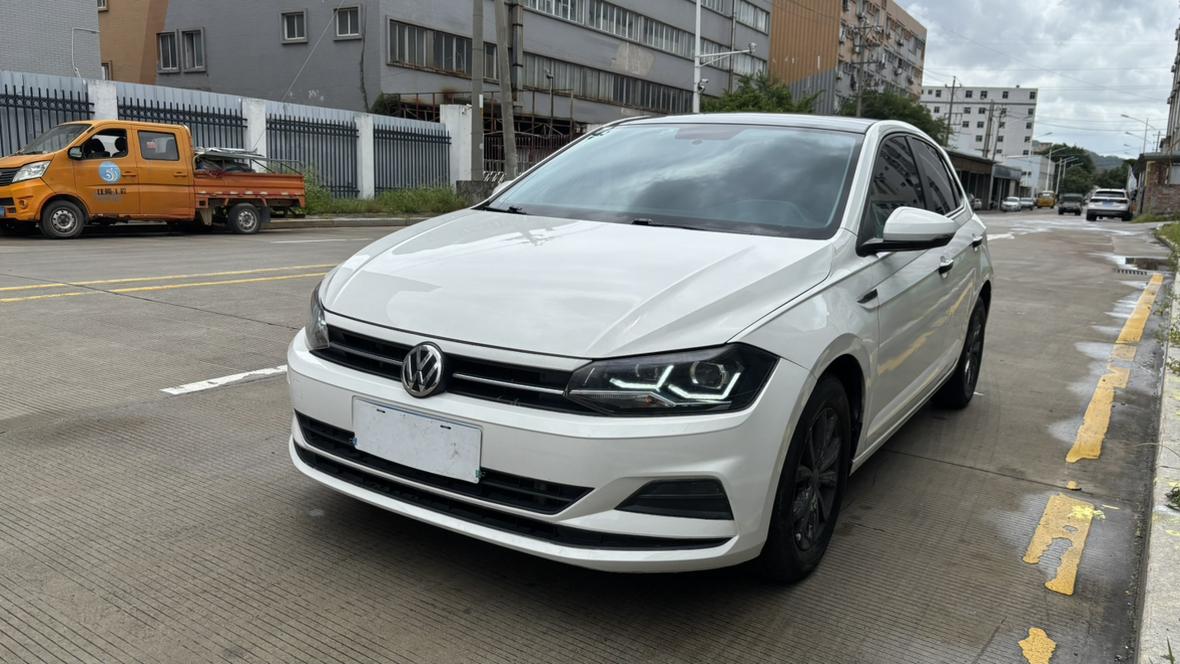 Volkswagen Polo 2019 thumb 7