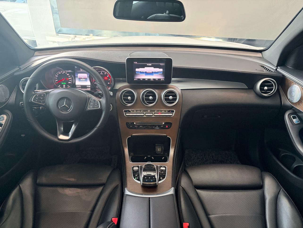Mercedes-Benz GLC 2019 thumb 9