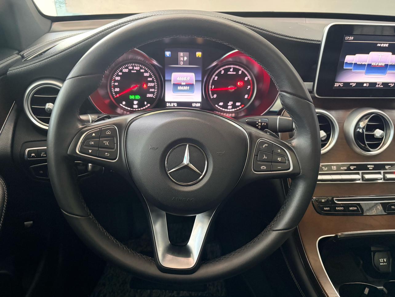 Mercedes-Benz GLC 2019 thumb 11