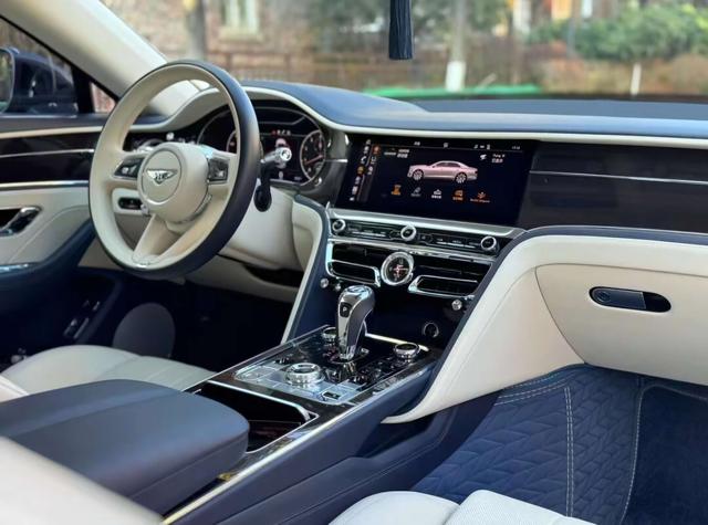 Bentley Fei Chi 2022 thumb 8